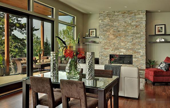 N种不利的餐桌布局